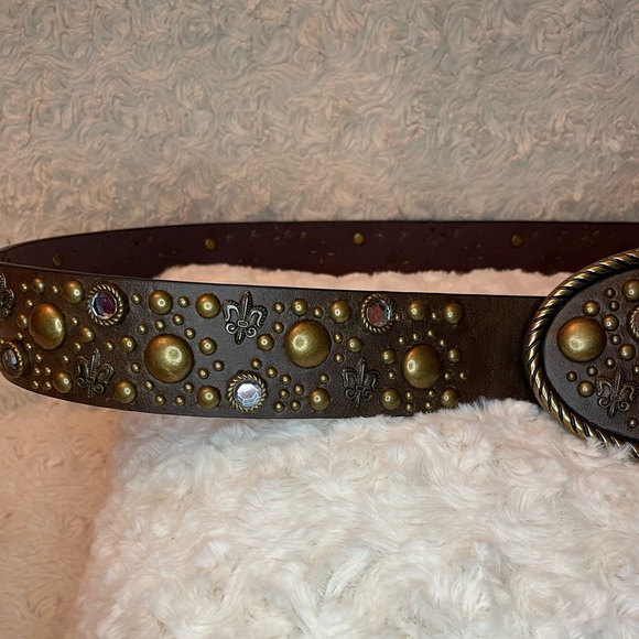 Brown Faux Leather Belt With Studs, Rhinestones, & Fleur-de-lis Studs 37”-41” XL - Picture 5 of 8